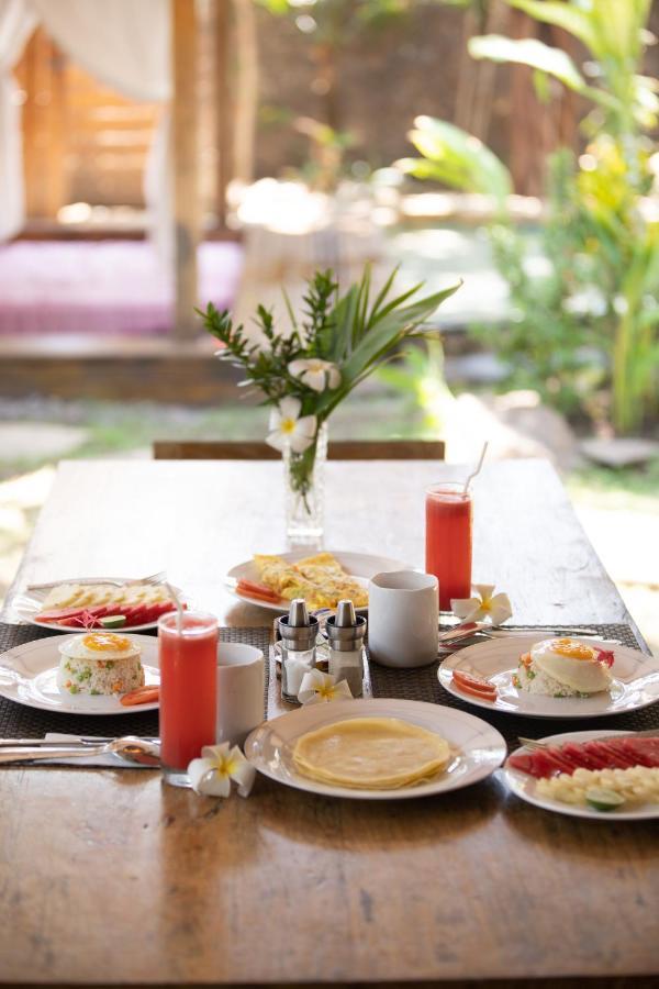 Villa Bhuvana With Private Swimming Pool Gili Trawangan Exterior photo