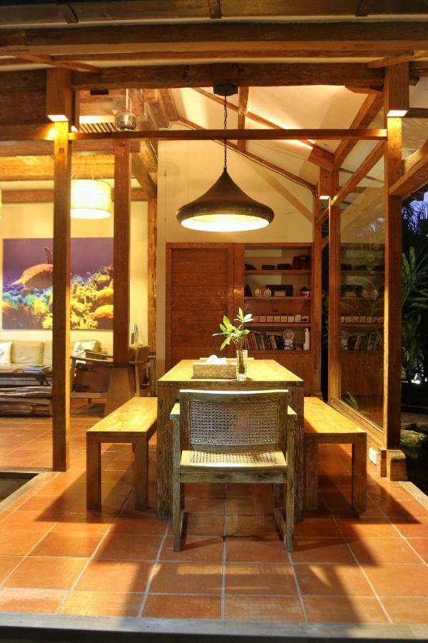 Villa Bhuvana With Private Swimming Pool Gili Trawangan Exterior photo