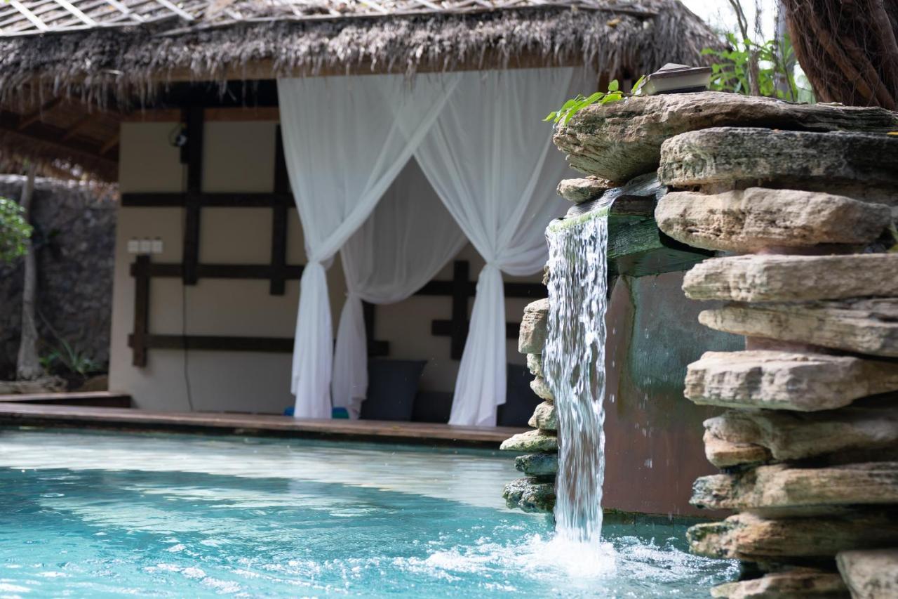 Villa Bhuvana With Private Swimming Pool Gili Trawangan Exterior photo